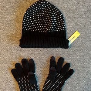 Summersalt cashmere blend knit beanie and gloves with screen touch tips